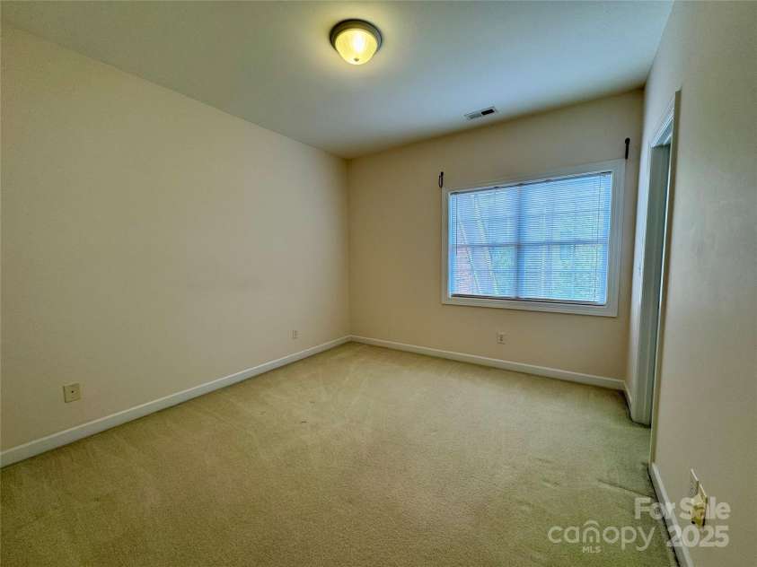 6316 Glengarrie Lane, Huntersville, NC 28078.  MLS# CAR4247118, YatesRealty ID 3788. Bedroom 4