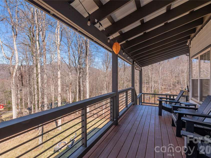 650 Dogwood Drive, Maggie Valley, NC 28751.  MLS# CAR4352600, YatesRealty ID 3788. 