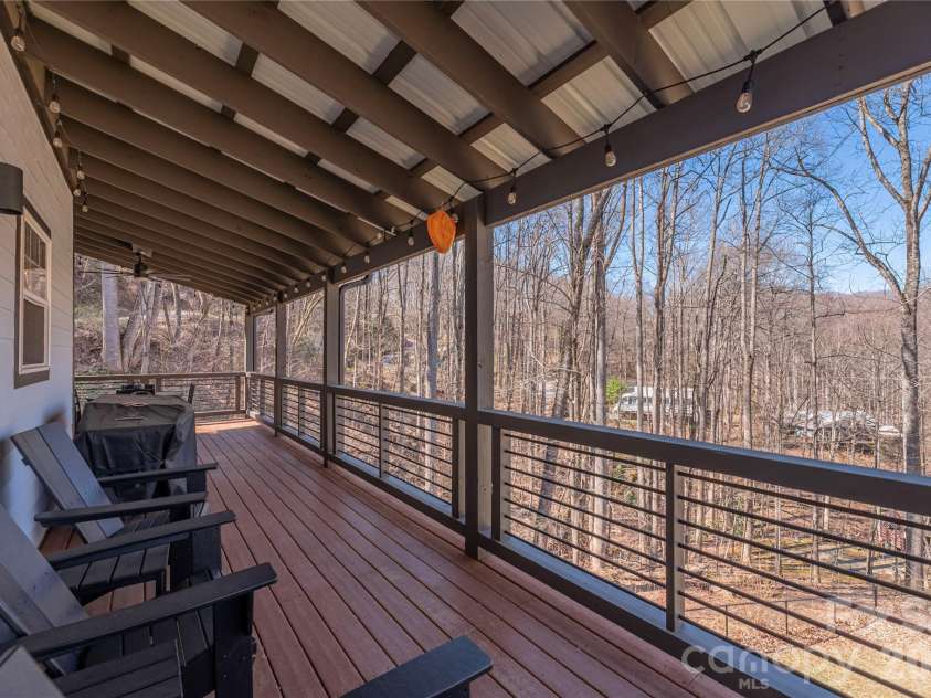 650 Dogwood Drive, Maggie Valley, NC 28751.  MLS# CAR4352600, YatesRealty ID 3788. 