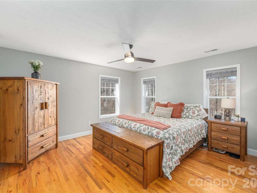 650 Dogwood Drive, Maggie Valley, NC 28751.  MLS# CAR4352600, YatesRealty ID 3788. 