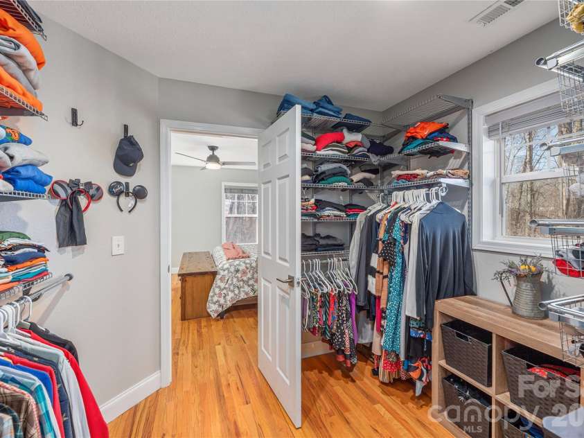 650 Dogwood Drive, Maggie Valley, NC 28751.  MLS# CAR4352600, YatesRealty ID 3788. 
