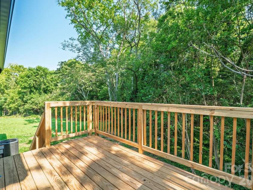 1033 Martin Luther King Jr Drive, Albemarle, NC 28001.  MLS# CAR4398940, YatesRealty ID 37882. 