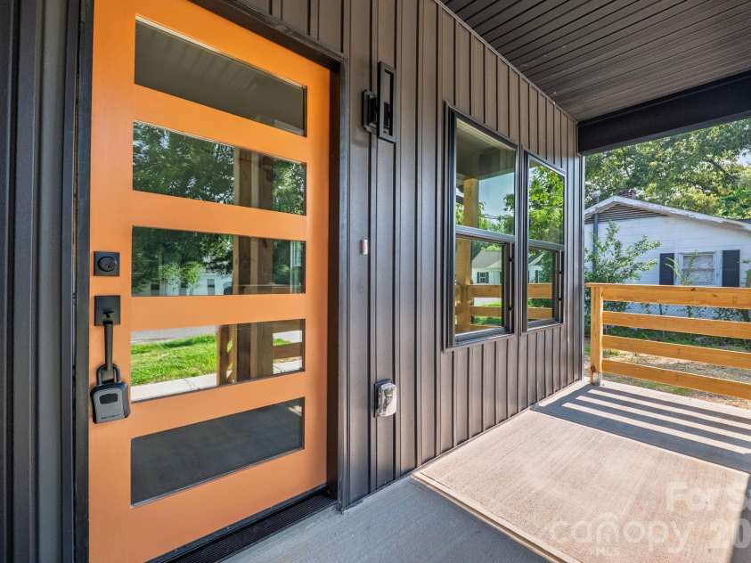 1033 Martin Luther King Jr Drive, Albemarle, NC 28001.  MLS# CAR4398940, YatesRealty ID 37882. 