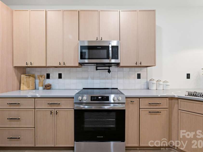 1033 Martin Luther King Jr Drive, Albemarle, NC 28001.  MLS# CAR4398940, YatesRealty ID 37882. 
