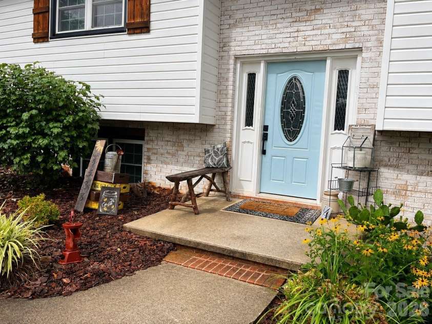 4538 Diamond Street, Hudson, NC 28638.  MLS# CAR4402238, YatesRealty ID 37886. 