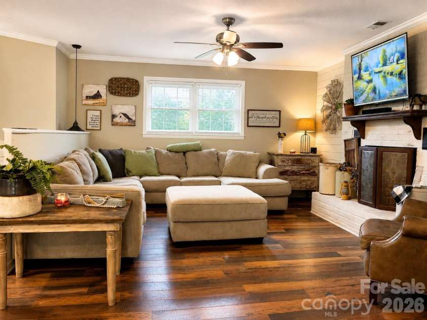 4538 Diamond Street, Hudson, NC 28638.  MLS# CAR4402238, YatesRealty ID 37886. 
