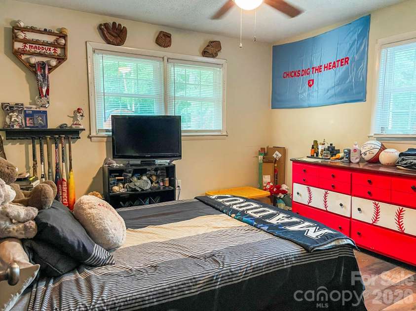 4538 Diamond Street, Hudson, NC 28638.  MLS# CAR4402238, YatesRealty ID 37886. 