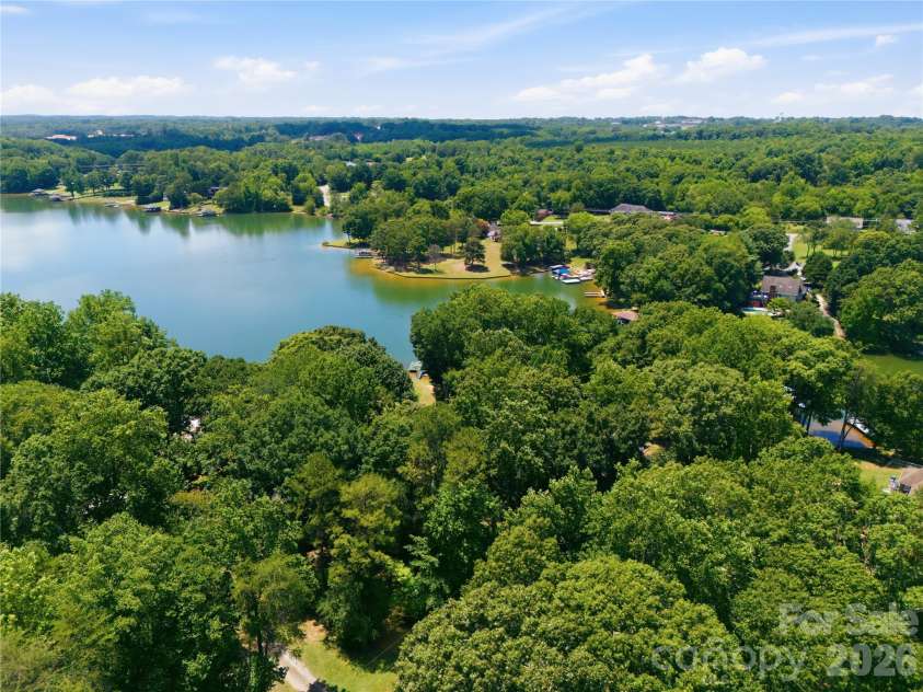2216 Holly Lane, Shelby, NC 28150.  MLS# CAR4400464, YatesRealty ID 37888. 