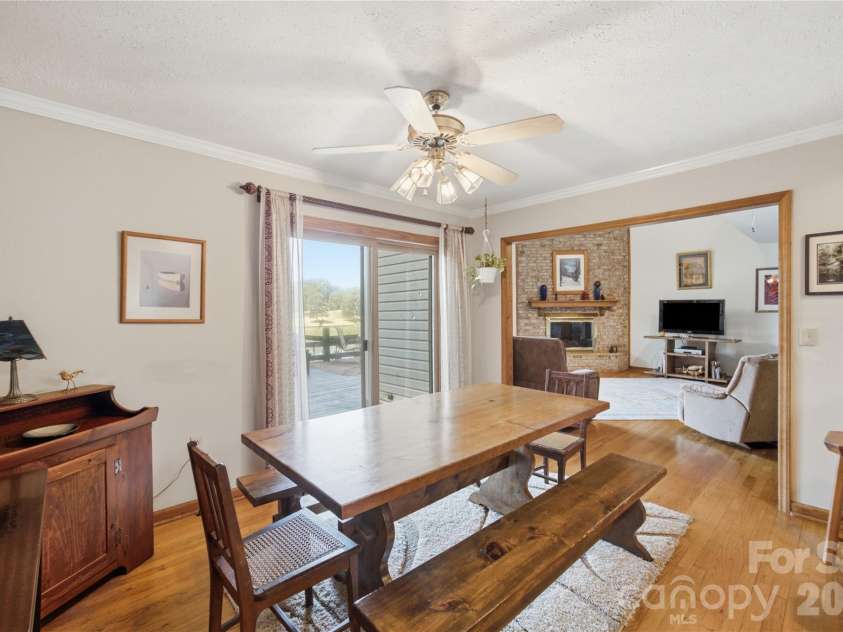 2216 Holly Lane, Shelby, NC 28150.  MLS# CAR4400464, YatesRealty ID 37888. Kitchen