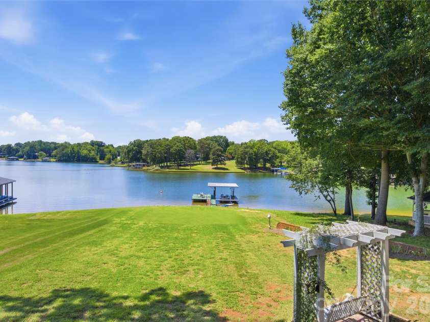 2216 Holly Lane, Shelby, NC 28150.  MLS# CAR4400464, YatesRealty ID 37888. Moss Lake View
