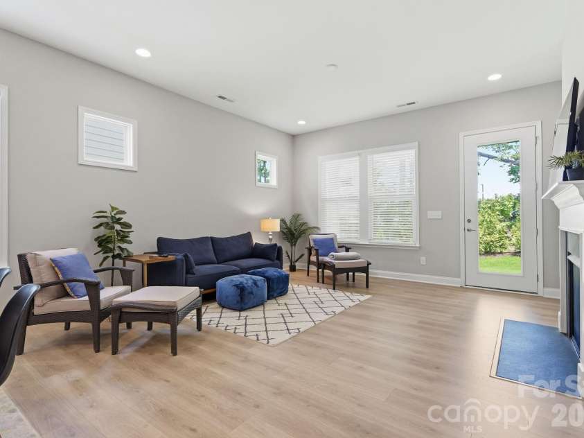 17138 Sand Bank Road, Charlotte, NC 28278.  MLS# CAR4402559, YatesRealty ID 37889. 