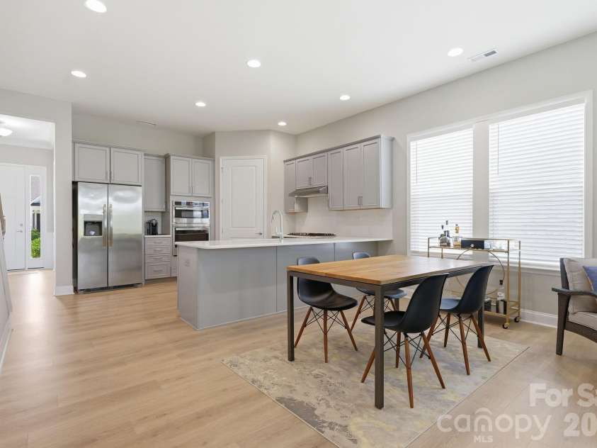 17138 Sand Bank Road, Charlotte, NC 28278.  MLS# CAR4402559, YatesRealty ID 37889. 