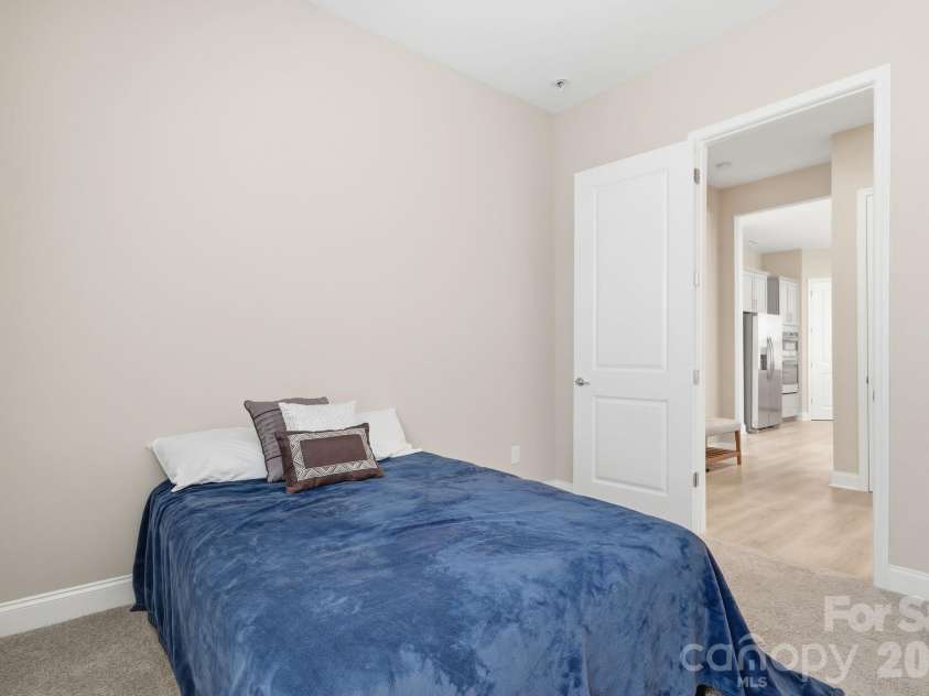 17138 Sand Bank Road, Charlotte, NC 28278.  MLS# CAR4402559, YatesRealty ID 37889. 