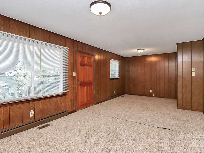 213 Turner Road, Gastonia, NC 28056.  MLS# CAR4235011, YatesRealty ID 3789. 