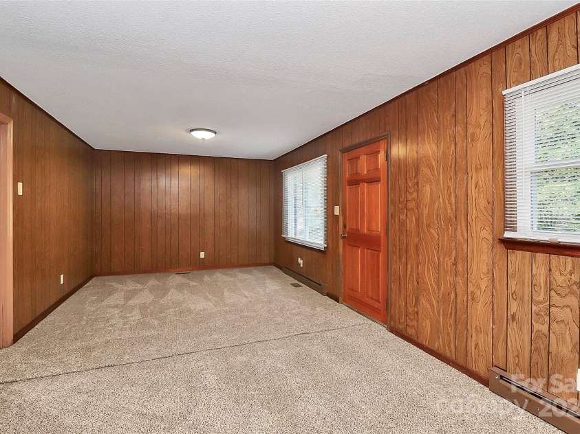 213 Turner Road, Gastonia, NC 28056.  MLS# CAR4235011, YatesRealty ID 3789. 