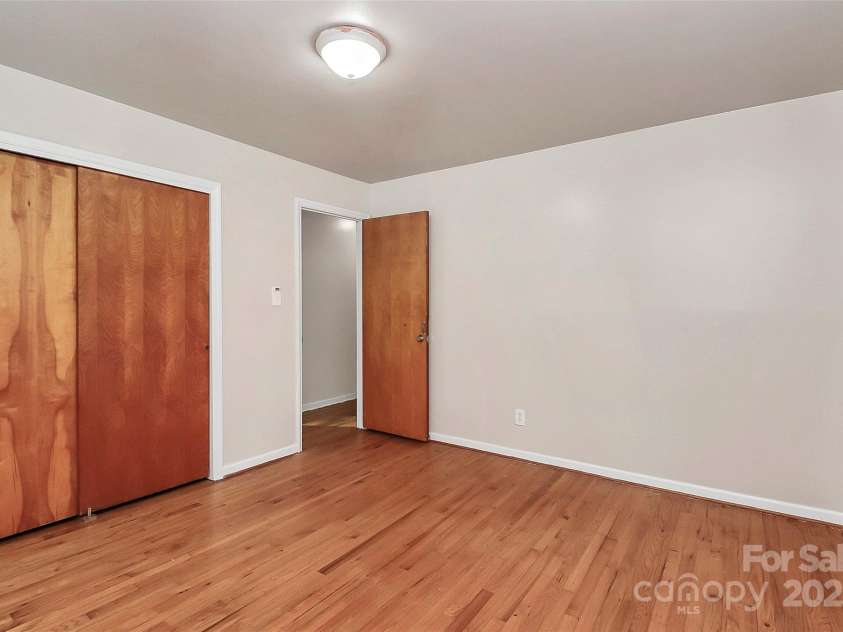 213 Turner Road, Gastonia, NC 28056.  MLS# CAR4235011, YatesRealty ID 3789. 