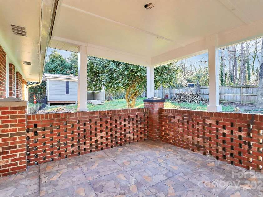 213 Turner Road, Gastonia, NC 28056.  MLS# CAR4235011, YatesRealty ID 3789. 