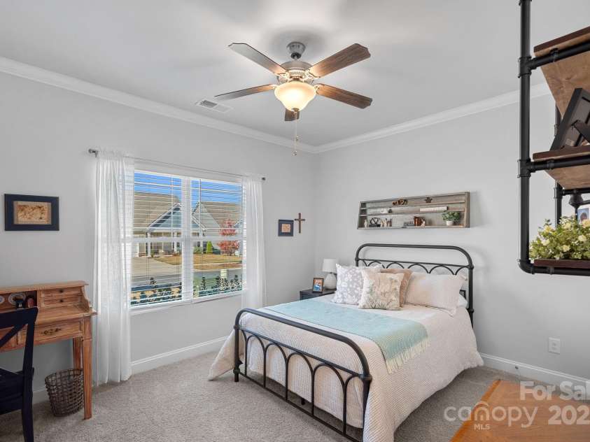 5149 Helmsworth Drive, Waxhaw, NC 28173.  MLS# CAR4318749, YatesRealty ID 3789. 