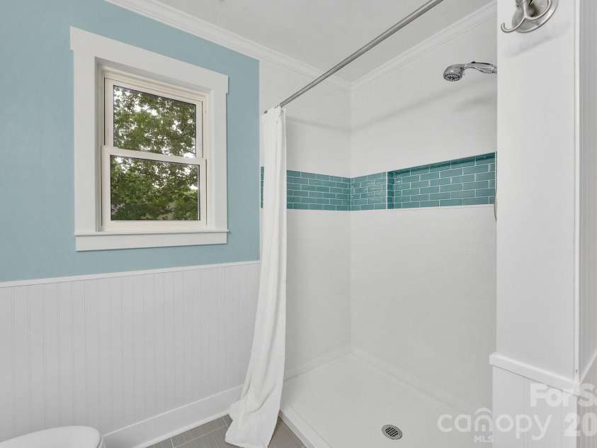 1637 Winthrop Lane, Monroe, NC 28110.  MLS# CAR4386569, YatesRealty ID 37890. 
