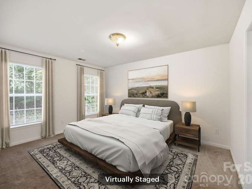 129 Winding Canyon Drive, Charlotte, NC 28214.  MLS# CAR4397556, YatesRealty ID 37892. 