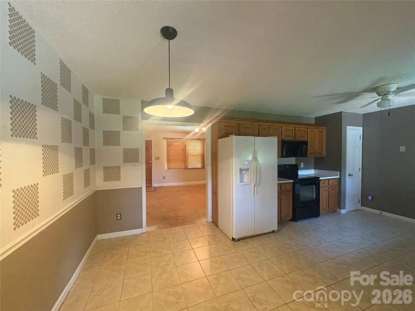 4105 Salem Pointe Drive, Monroe, NC 28110.  MLS# CAR4402300, YatesRealty ID 37893. 