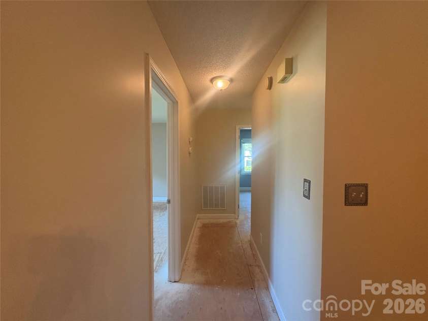 4105 Salem Pointe Drive, Monroe, NC 28110.  MLS# CAR4402300, YatesRealty ID 37893. 