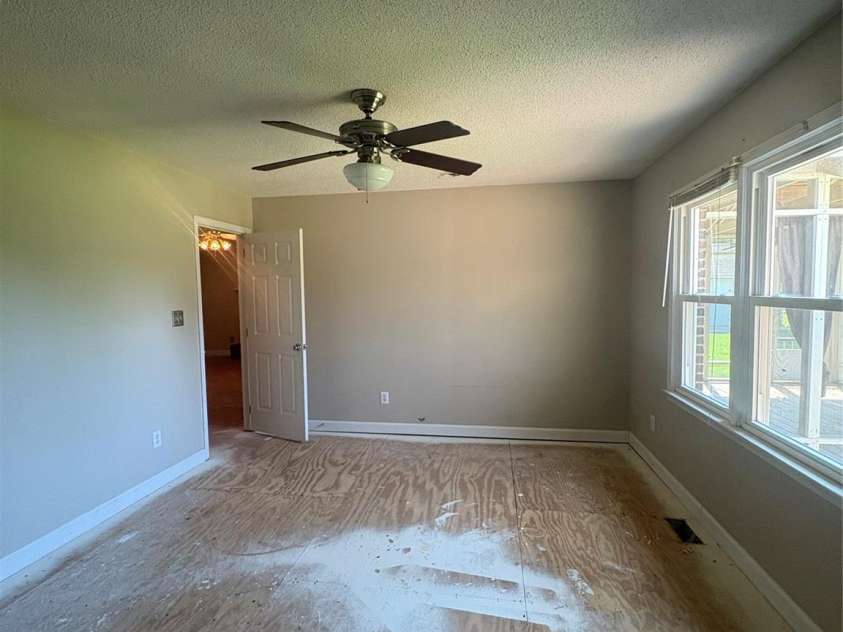 4105 Salem Pointe Drive, Monroe, NC 28110.  MLS# CAR4402300, YatesRealty ID 37893. 