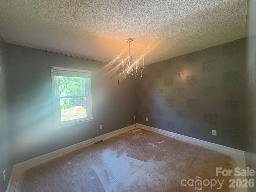 4105 Salem Pointe Drive, Monroe, NC 28110.  MLS# CAR4402300, YatesRealty ID 37893. 