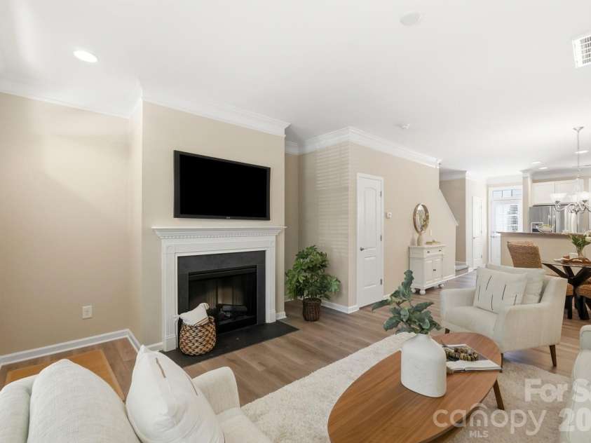 11209 Cedar Walk Lane, Charlotte, NC 28277.  MLS# CAR4405079, YatesRealty ID 37894. 