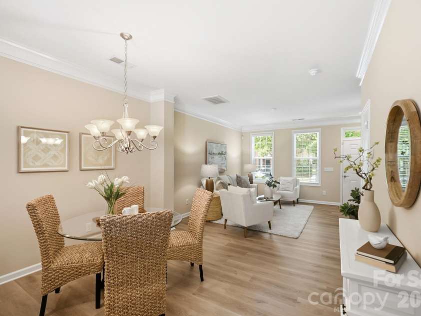 11209 Cedar Walk Lane, Charlotte, NC 28277.  MLS# CAR4405079, YatesRealty ID 37894. 