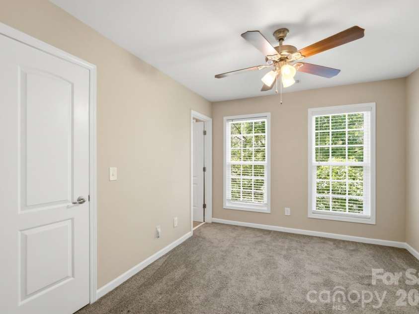 11209 Cedar Walk Lane, Charlotte, NC 28277.  MLS# CAR4405079, YatesRealty ID 37894. 