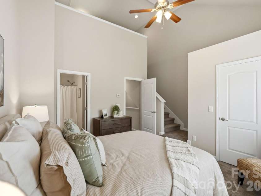 11209 Cedar Walk Lane, Charlotte, NC 28277.  MLS# CAR4405079, YatesRealty ID 37894. 