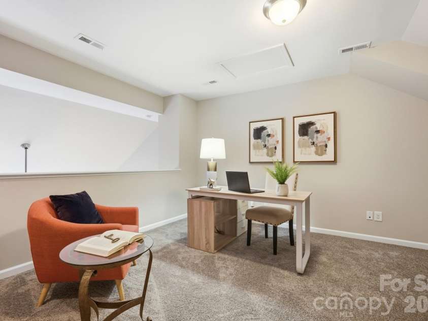 11209 Cedar Walk Lane, Charlotte, NC 28277.  MLS# CAR4405079, YatesRealty ID 37894. 