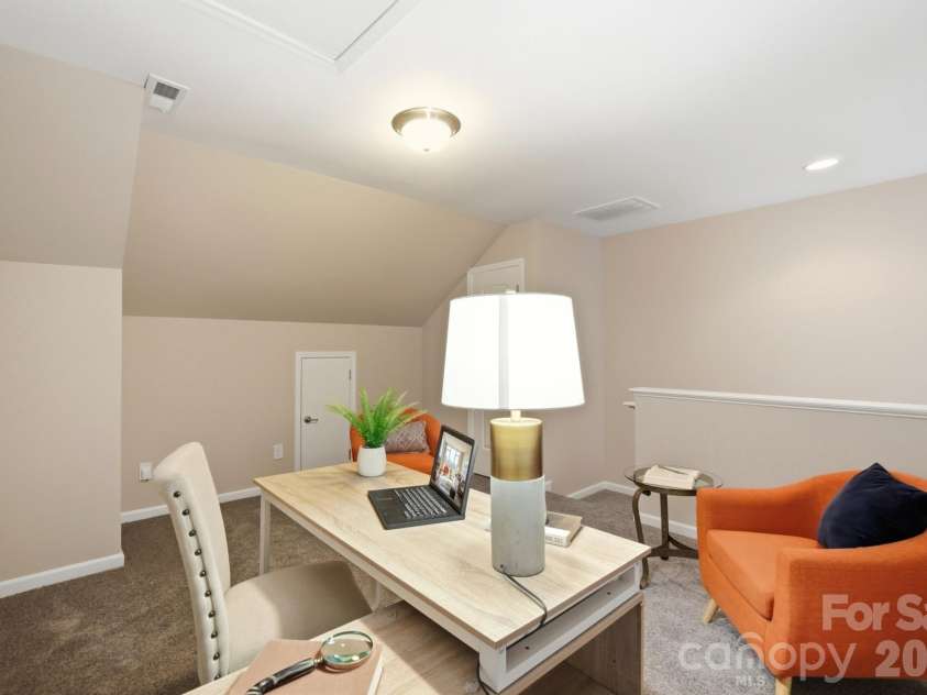 11209 Cedar Walk Lane, Charlotte, NC 28277.  MLS# CAR4405079, YatesRealty ID 37894. 