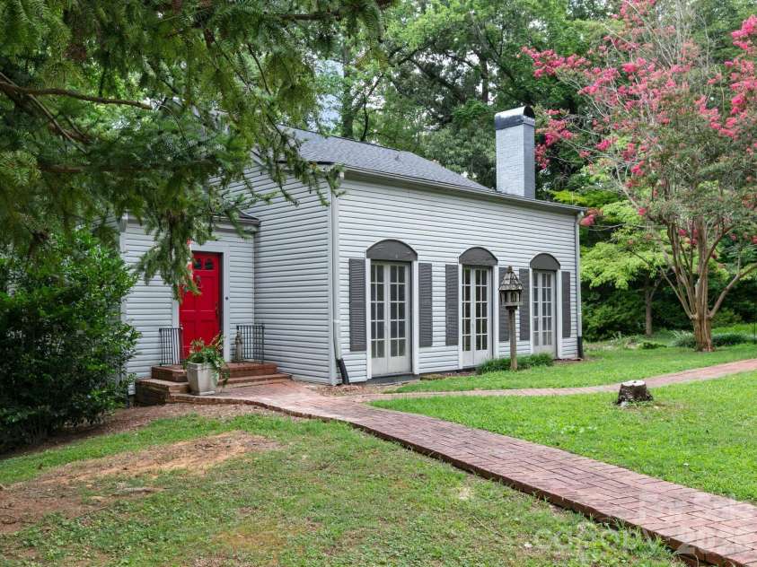 210 Baker Road, Tryon, NC 28782.  MLS# CAR4394297, YatesRealty ID 37896. 