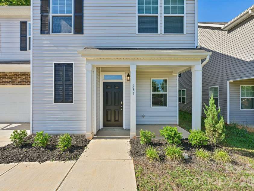 231 Grover Street, Shelby, NC 28150.  MLS# CAR4404688, YatesRealty ID 37897. 