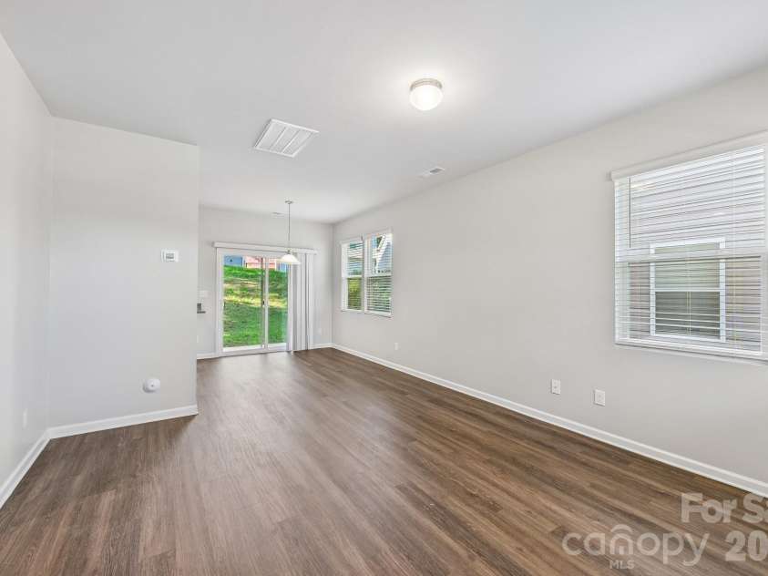 231 Grover Street, Shelby, NC 28150.  MLS# CAR4404688, YatesRealty ID 37897. 