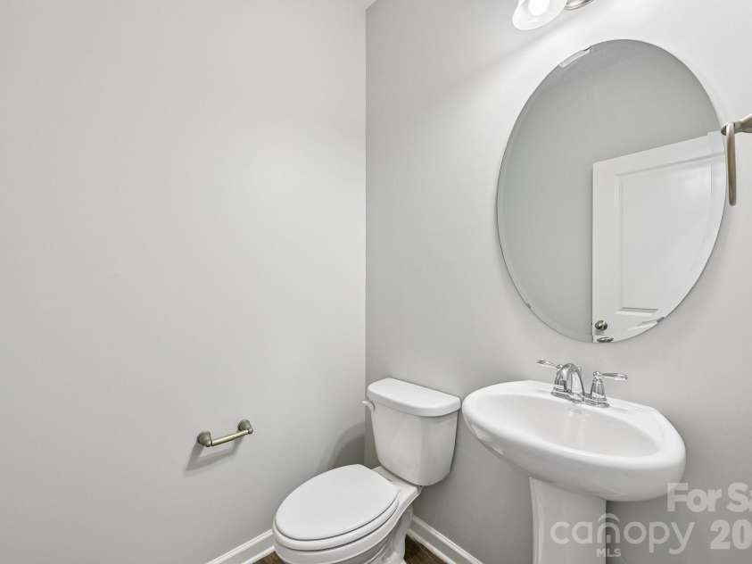 231 Grover Street, Shelby, NC 28150.  MLS# CAR4404688, YatesRealty ID 37897. 