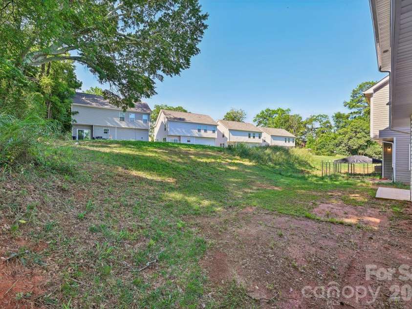 231 Grover Street, Shelby, NC 28150.  MLS# CAR4404688, YatesRealty ID 37897. 