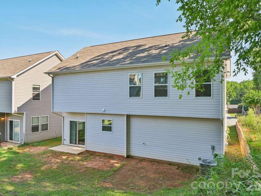231 Grover Street, Shelby, NC 28150.  MLS# CAR4404688, YatesRealty ID 37897. 