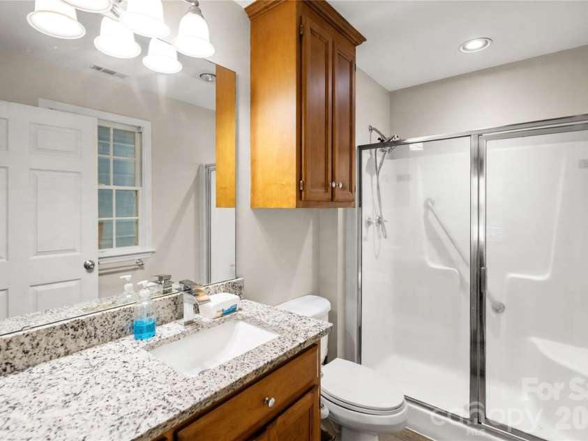 8003 Hope Lane, Waxhaw, NC 28173.  MLS# CAR4402955, YatesRealty ID 37898. 