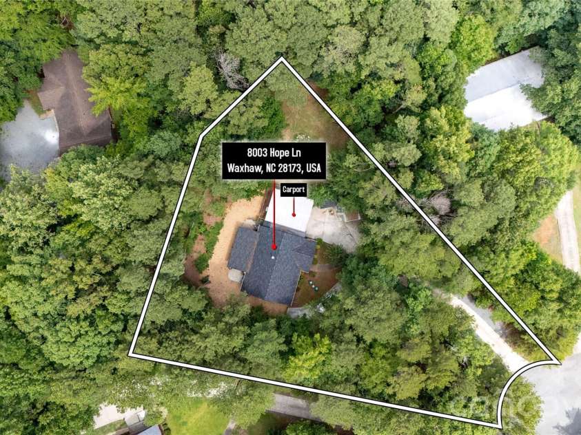 8003 Hope Lane, Waxhaw, NC 28173.  MLS# CAR4402955, YatesRealty ID 37898. 
