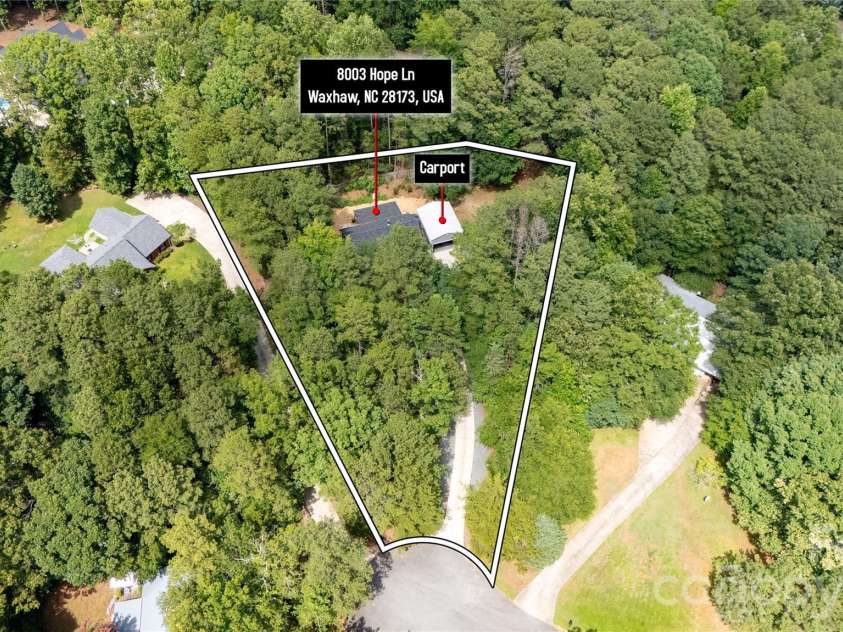 8003 Hope Lane, Waxhaw, NC 28173.  MLS# CAR4402955, YatesRealty ID 37898. 