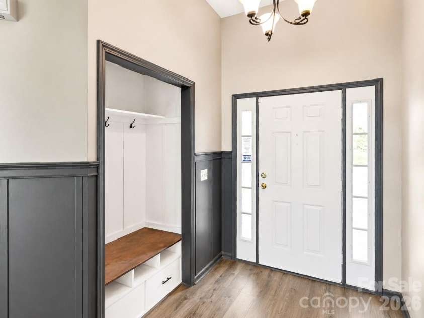 2855 Eagle View Place, Concord, NC 28027.  MLS# CAR4399165, YatesRealty ID 37899. Foyer