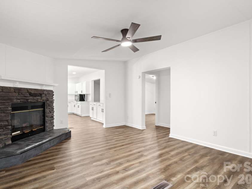 12332 Buxton Drive, Pineville, NC 28134.  MLS# CAR4335366, YatesRealty ID 3790. 