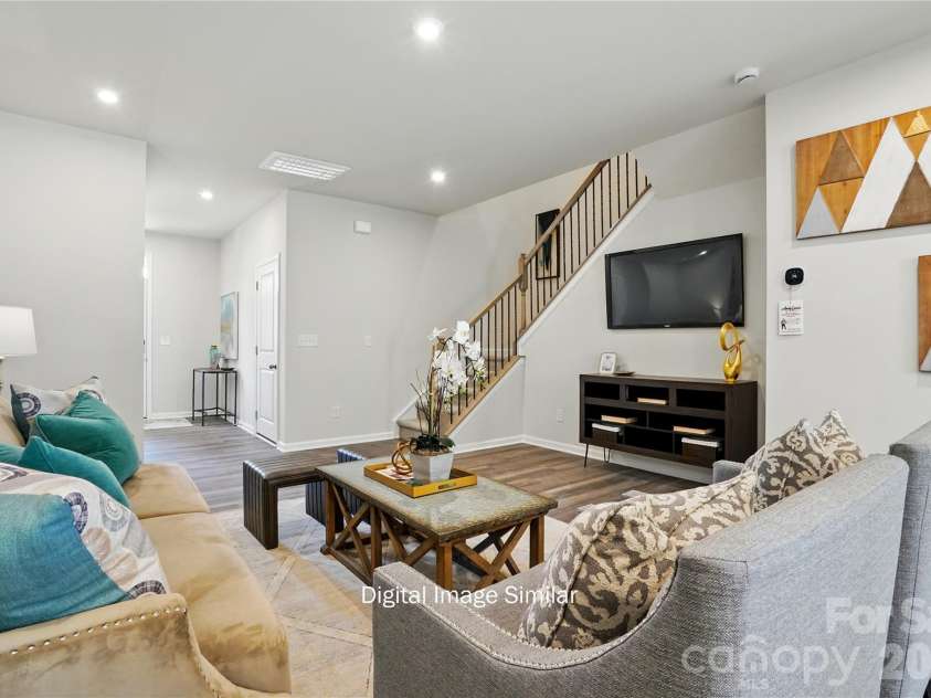6041 Mallow Crossing Lane, Charlotte, NC 28213.  MLS# CAR4352572, YatesRealty ID 3790. 