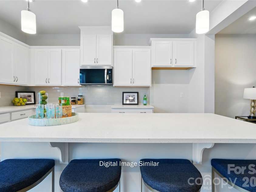 6041 Mallow Crossing Lane, Charlotte, NC 28213.  MLS# CAR4352572, YatesRealty ID 3790. 