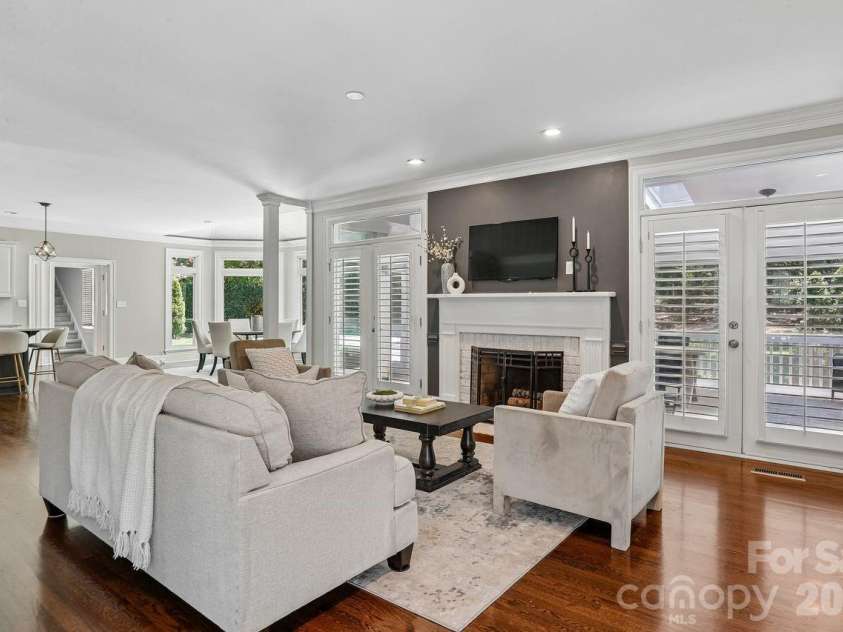 8507 Brownes Pond Lane, Charlotte, NC 28277.  MLS# CAR4400548, YatesRealty ID 37900. 