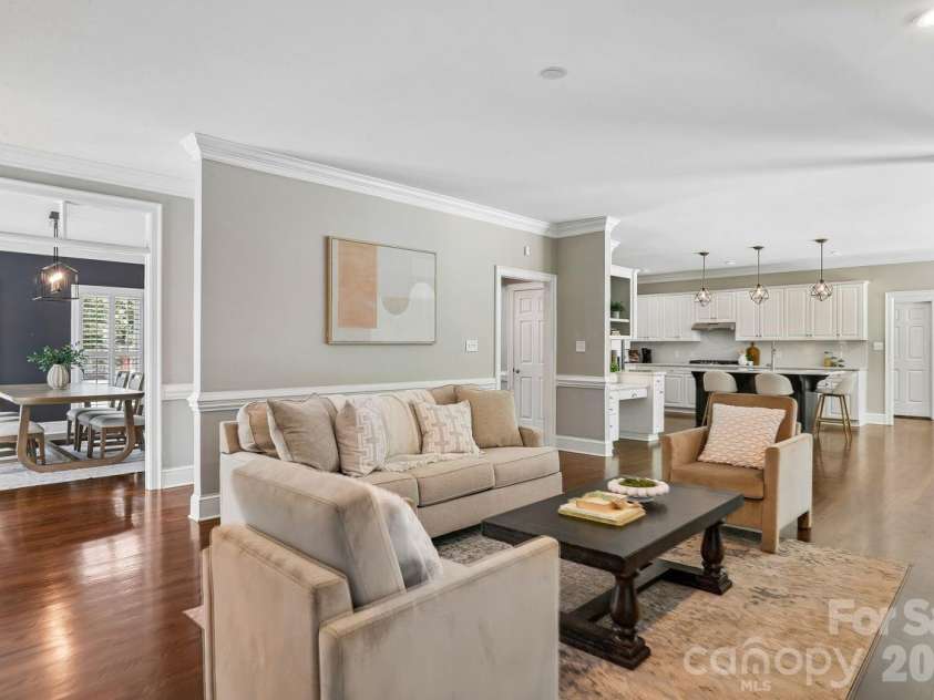 8507 Brownes Pond Lane, Charlotte, NC 28277.  MLS# CAR4400548, YatesRealty ID 37900. 