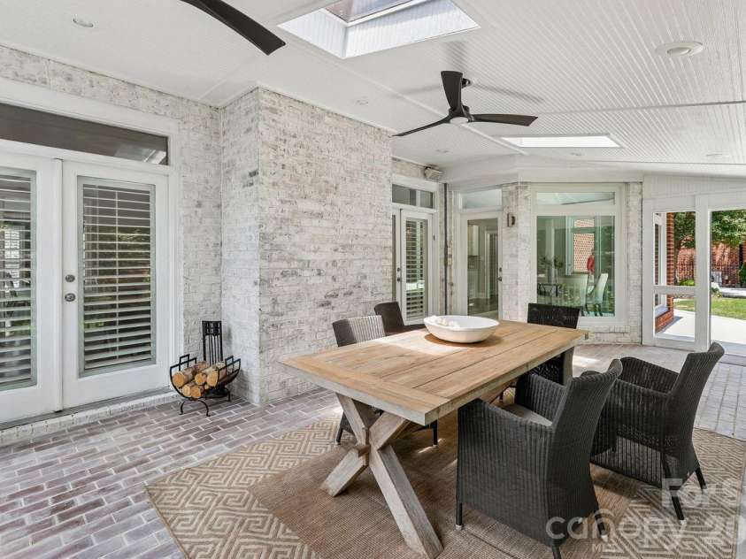 8507 Brownes Pond Lane, Charlotte, NC 28277.  MLS# CAR4400548, YatesRealty ID 37900. 